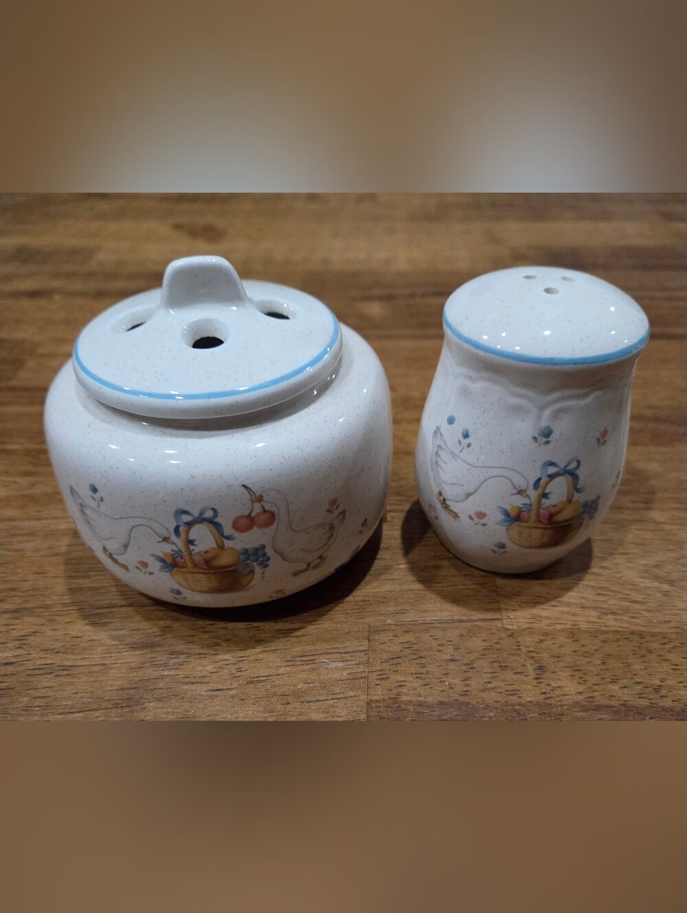 Marmelade Wax Warmer And Pepper Shaker